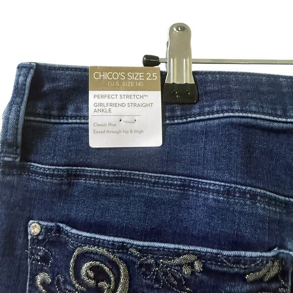 Chicos Jeans Womens 2.5 US 14 Inspired Scroll Girlfriend Brooklyn Dark Wash NWT - Picture 5 of 8